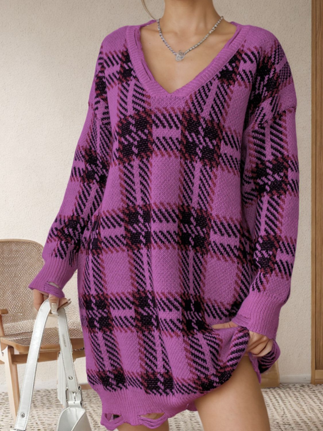 Aura Stylo - Distressed Plaid V-Neck Long Sleeve Sweater Dress