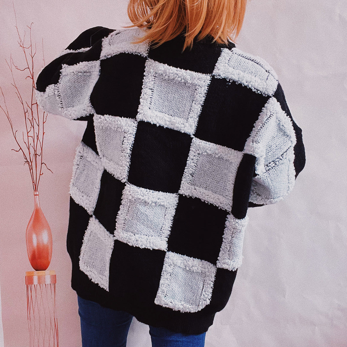 Aura Stylo - Checkered Round Neck Long Sleeve Sweater