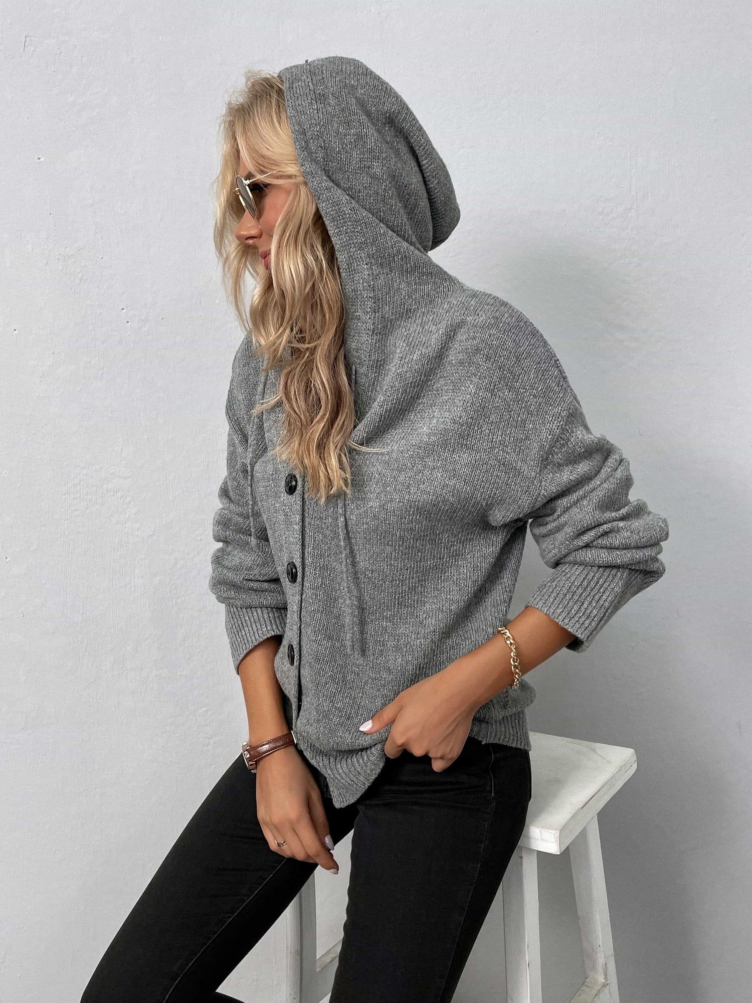 Aura Stylo - Button-Down Long Sleeve Hooded Sweater