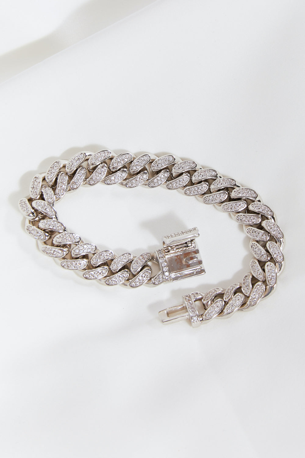 Aura Stylo - Curb Chain Bracelet