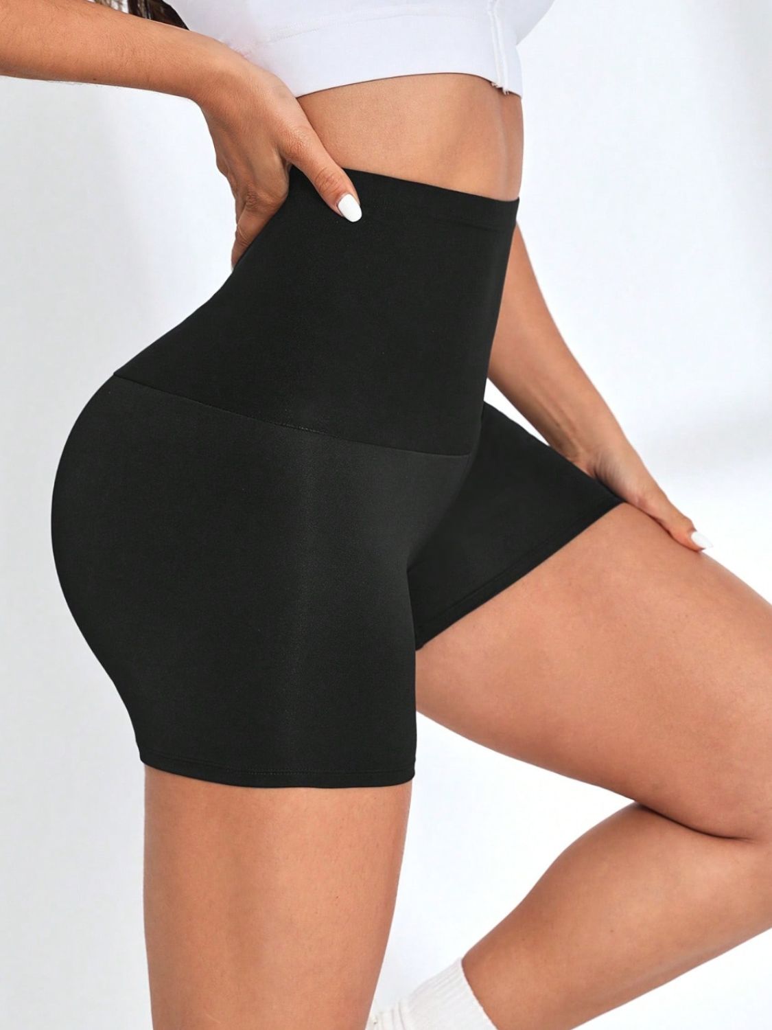 Aura Stylo - High Waist Active Shorts