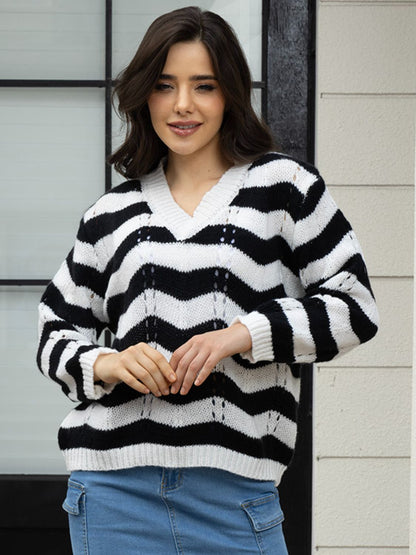 Aura Stylo - Openwork Striped V-Neck Sweater