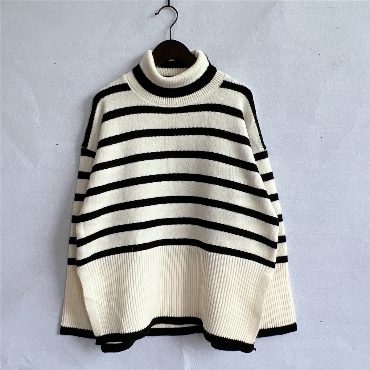 Aura Stylo - Striped Turtleneck Flare Sleeve Sweater