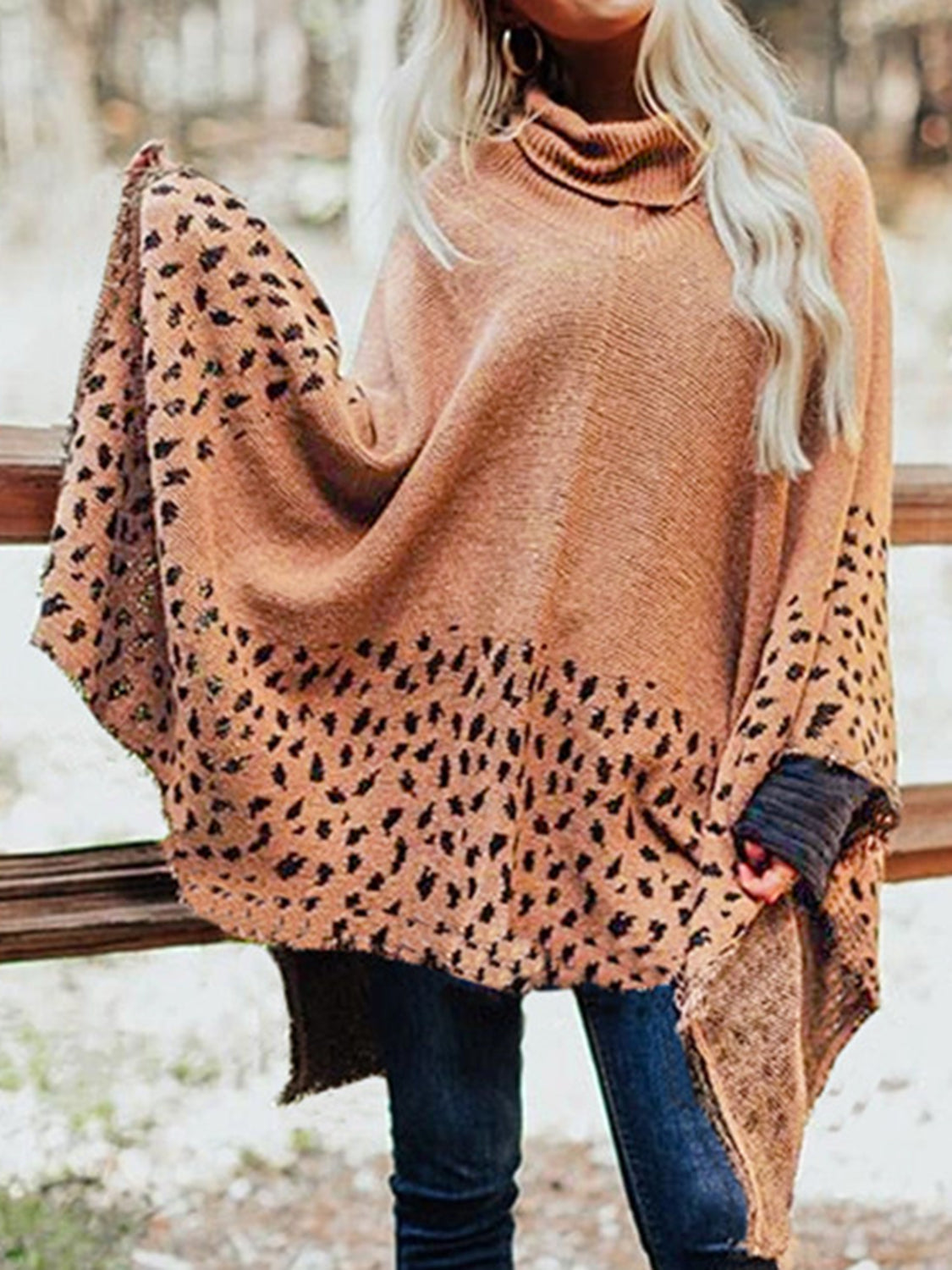 Aura Stylo - Leopard Turtleneck Poncho