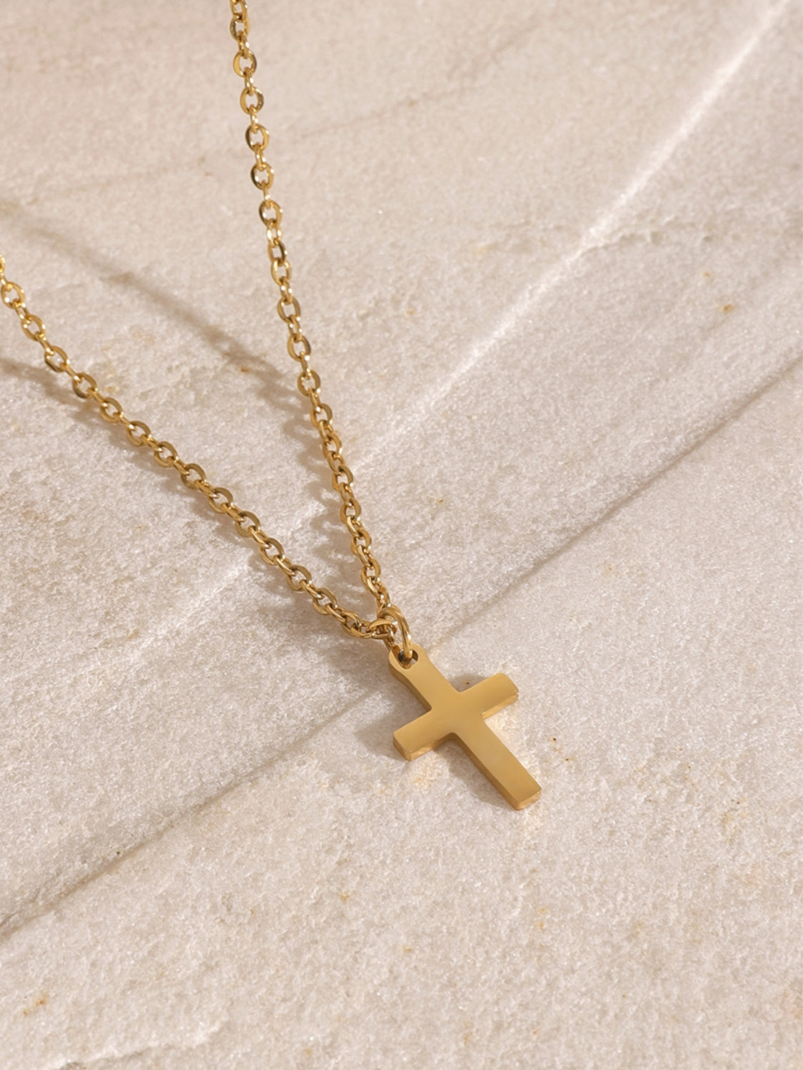 Aura Stylo - 18K Gold-Plated Three-Layered Cross Necklace