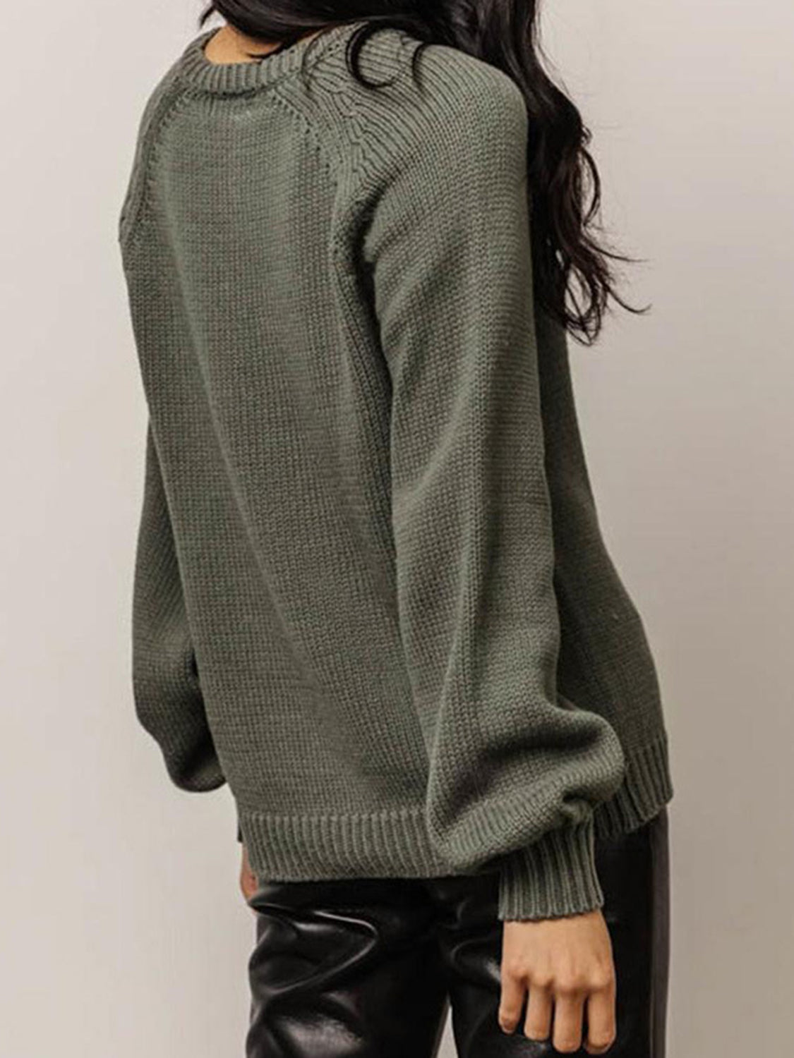 Aura Stylo - Buttoned Round Neck Long Sleeve Sweater