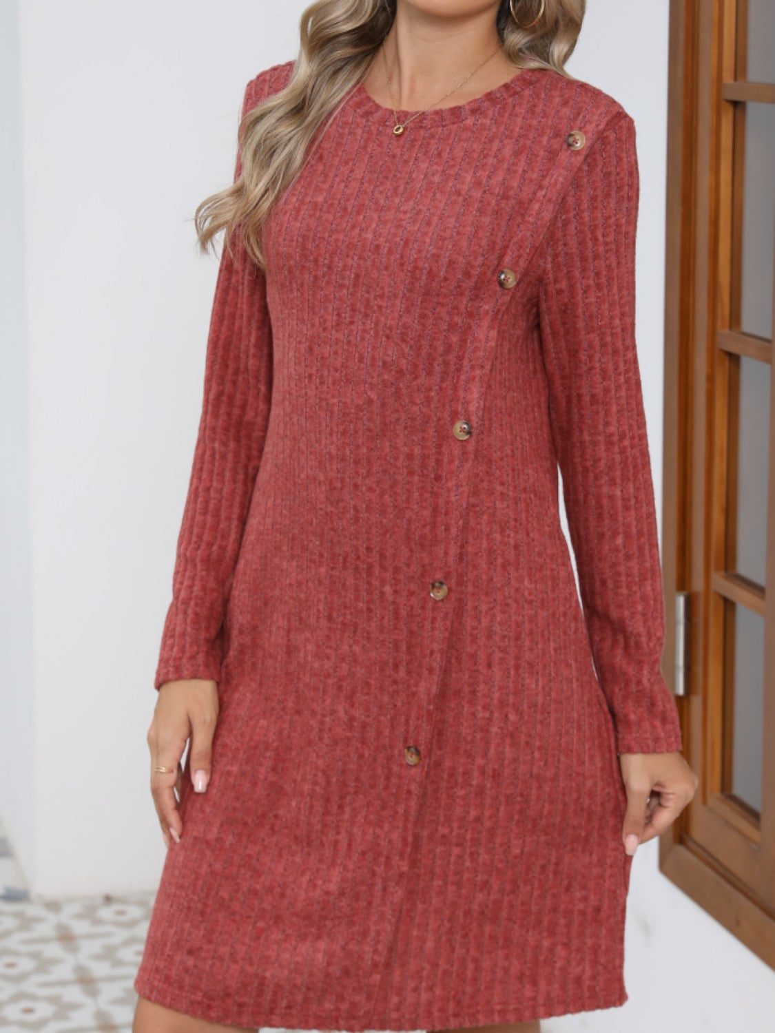 Aura Stylo - Decorative Button Round Neck Long Sleeve Dress