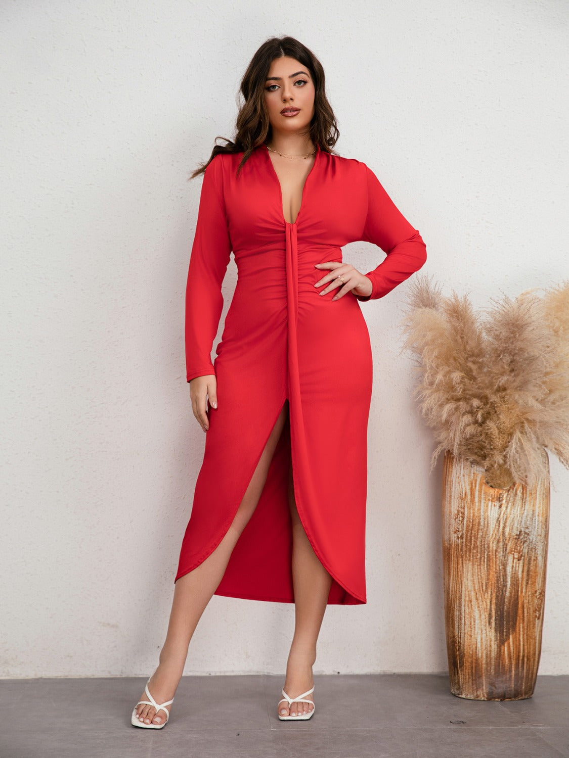 Aura Stylo - Plus Size Plunge Ruched Slit Dress