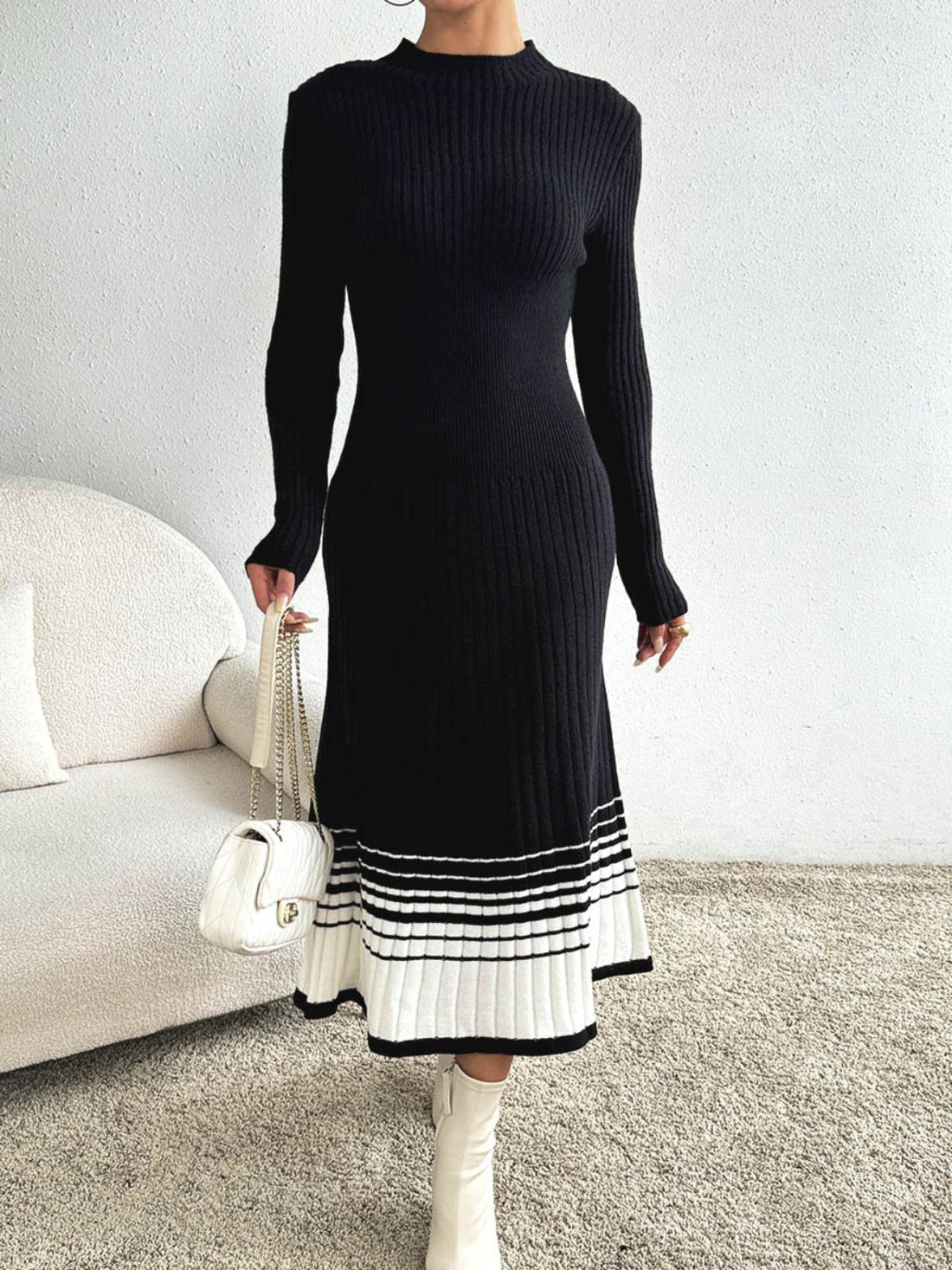 Aura Stylo - Contrast Mock Neck Long Sleeve Sweater Dress