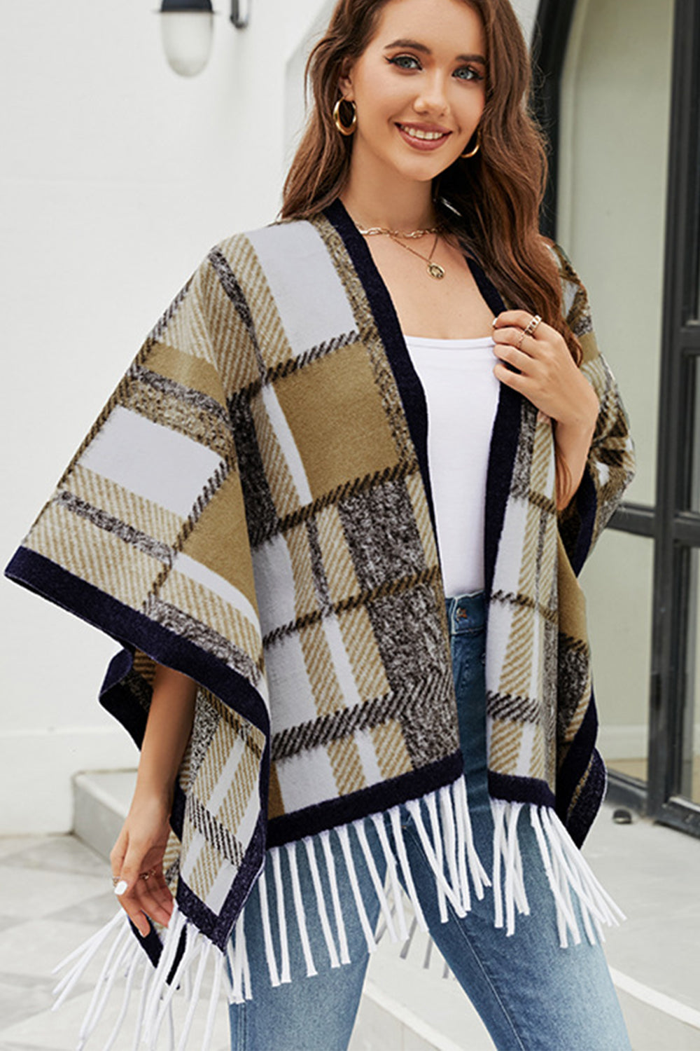 Aura Stylo - Cloak Sleeve Fringe Detail Poncho