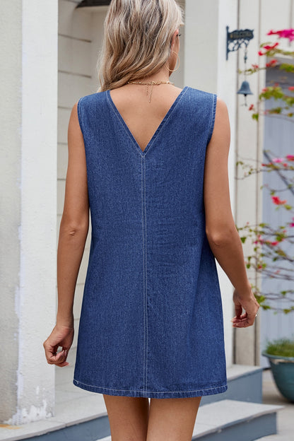 Aura Stylo - V-Neck Sleeveless Denim Dress