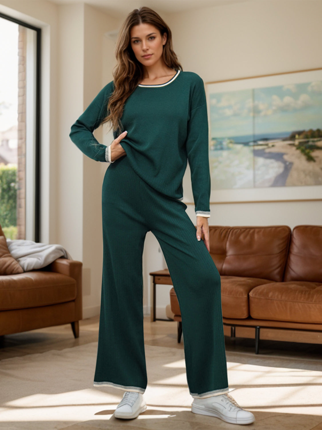 Aura Stylo - Contrast Trim Round Neck Top and Pants Sweater Set