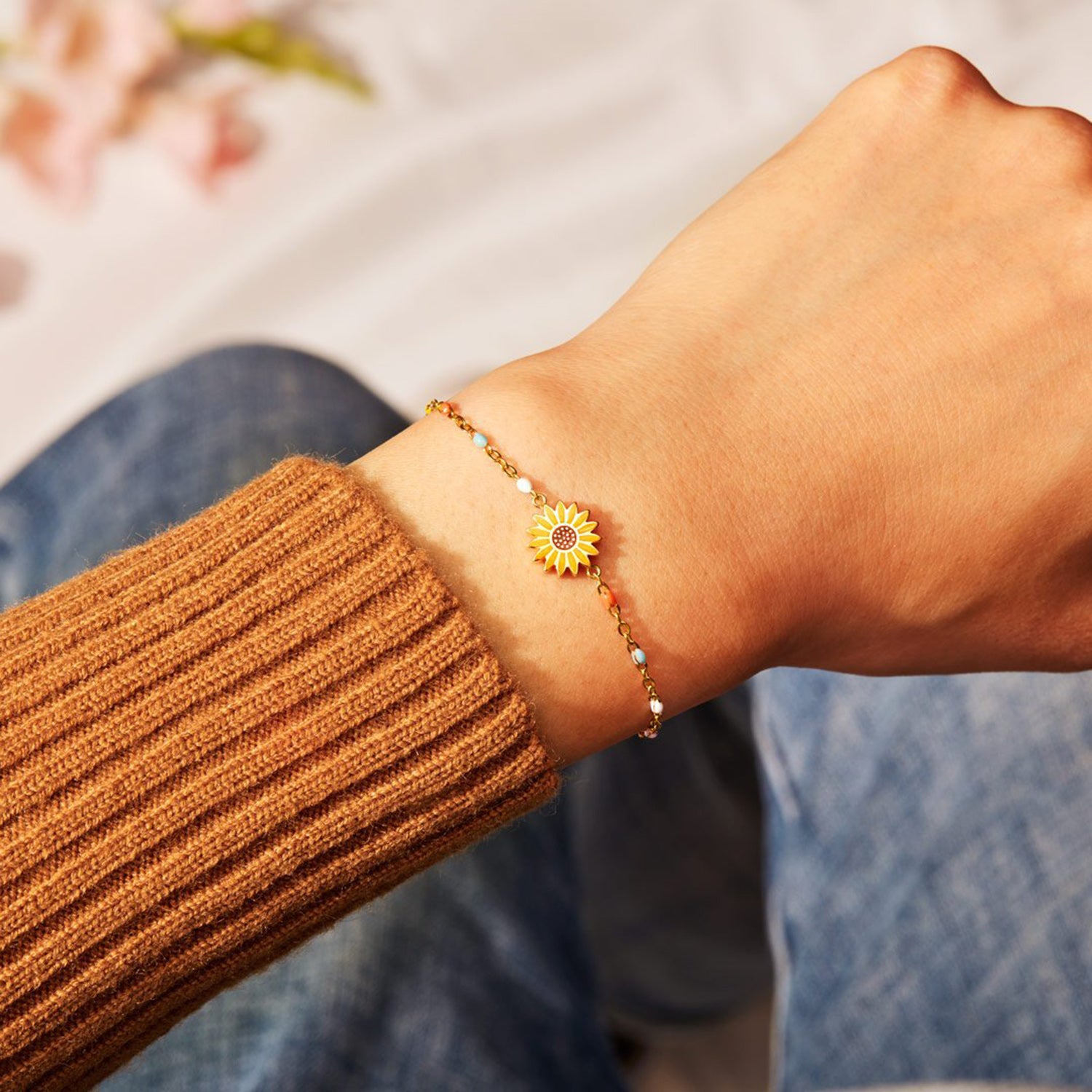 Aura Stylo - Sunflower Shape 18K Gold-Plated Bead Bracelet