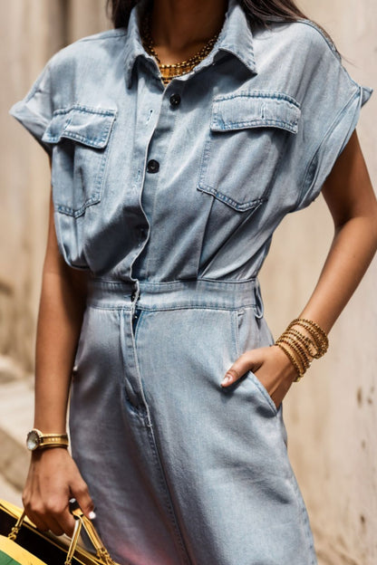 Aura Stylo - Slit Pocketed Half Button Denim Dress