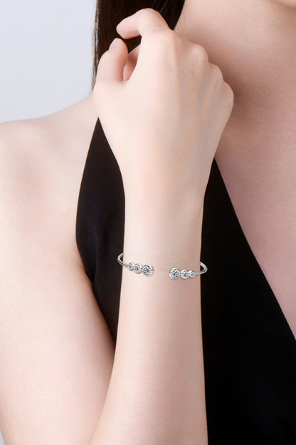 Aura Stylo - 1.8 Carat Moissanite 925 Sterling Silver Bracelet