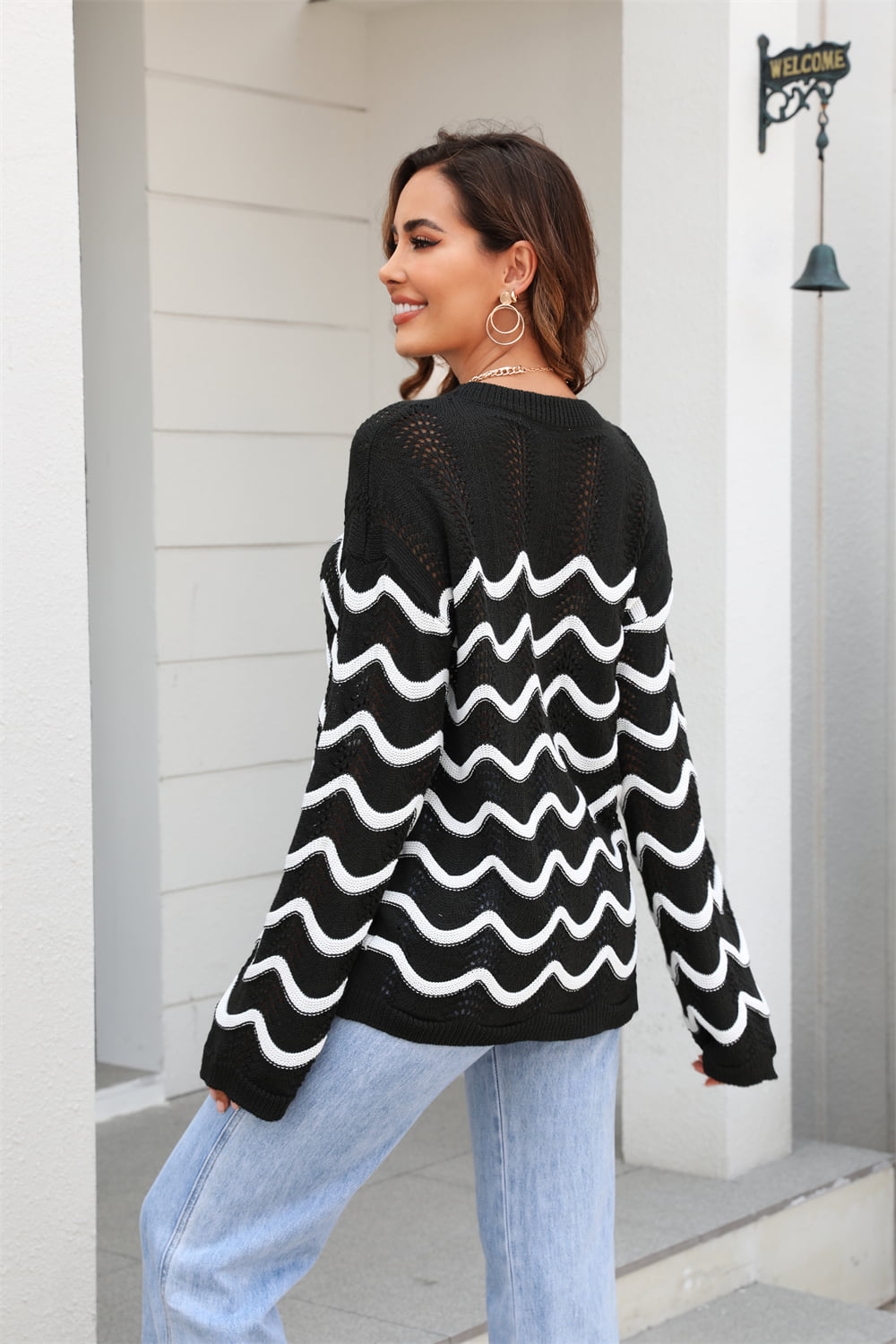 Aura Stylo - Angel Wings Wave Pattern Round Neck Long Sleeve Sweater