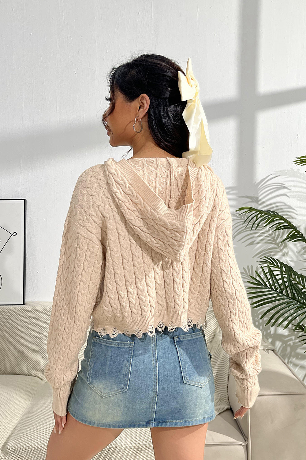 Aura Stylo - Cable-Knit Dropped Shoulder Hooded Sweater