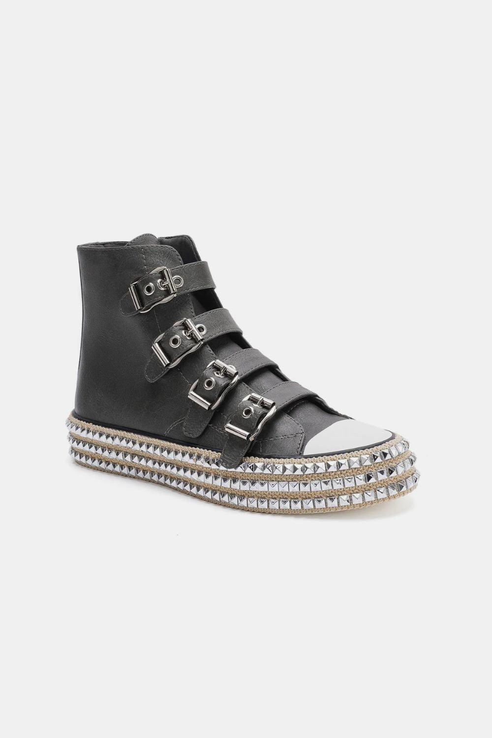 Aura Stylo - Beast Fashion Multi-Buckle Straps Studded Platform Sneakers