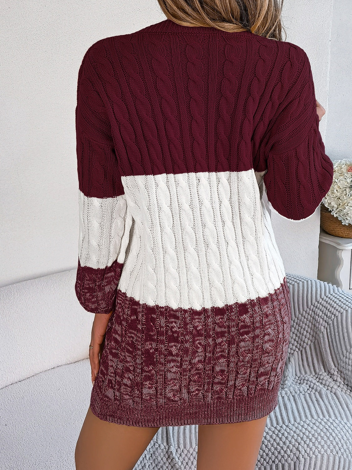 Aura Stylo - Cable-Knit Round Neck Color Block Sweater Dress