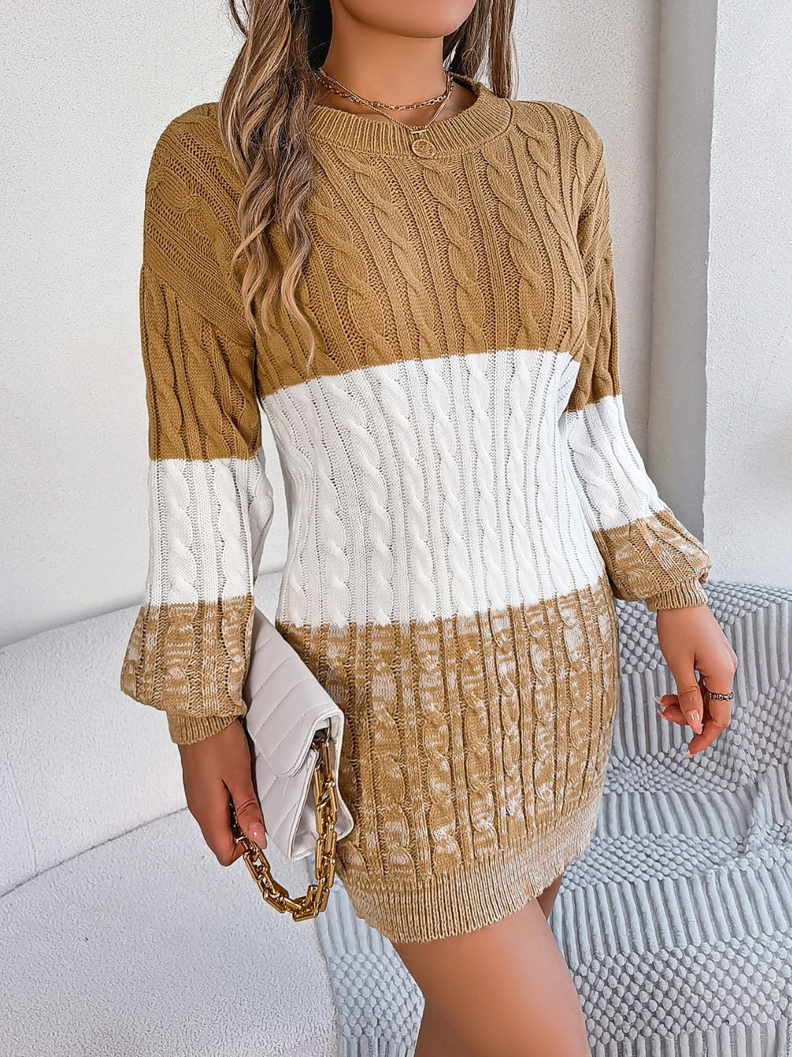 Aura Stylo - Cable-Knit Round Neck Color Block Sweater Dress