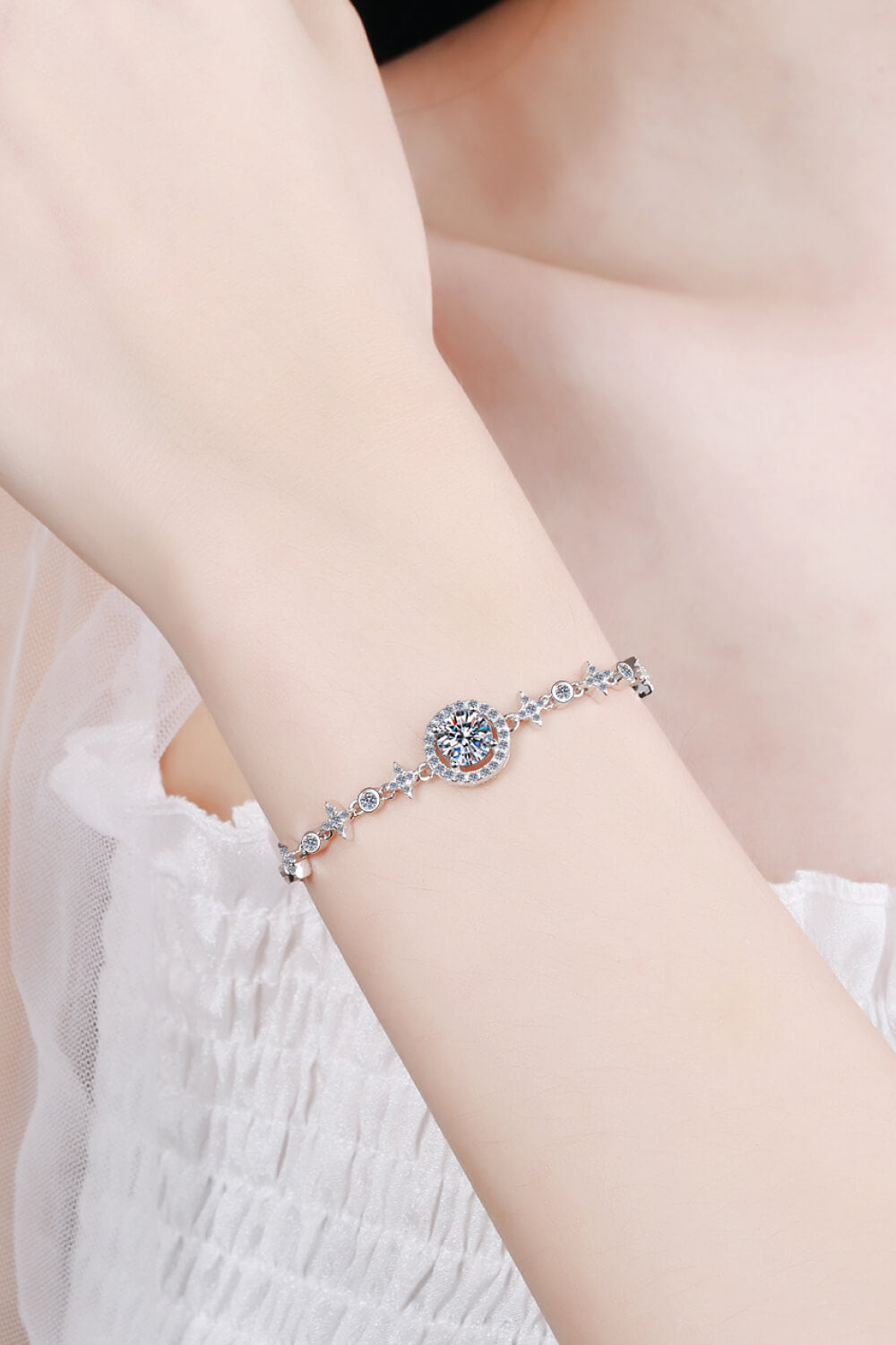 Aura Stylo - Adored Show You The Way Moissanite Bracelet