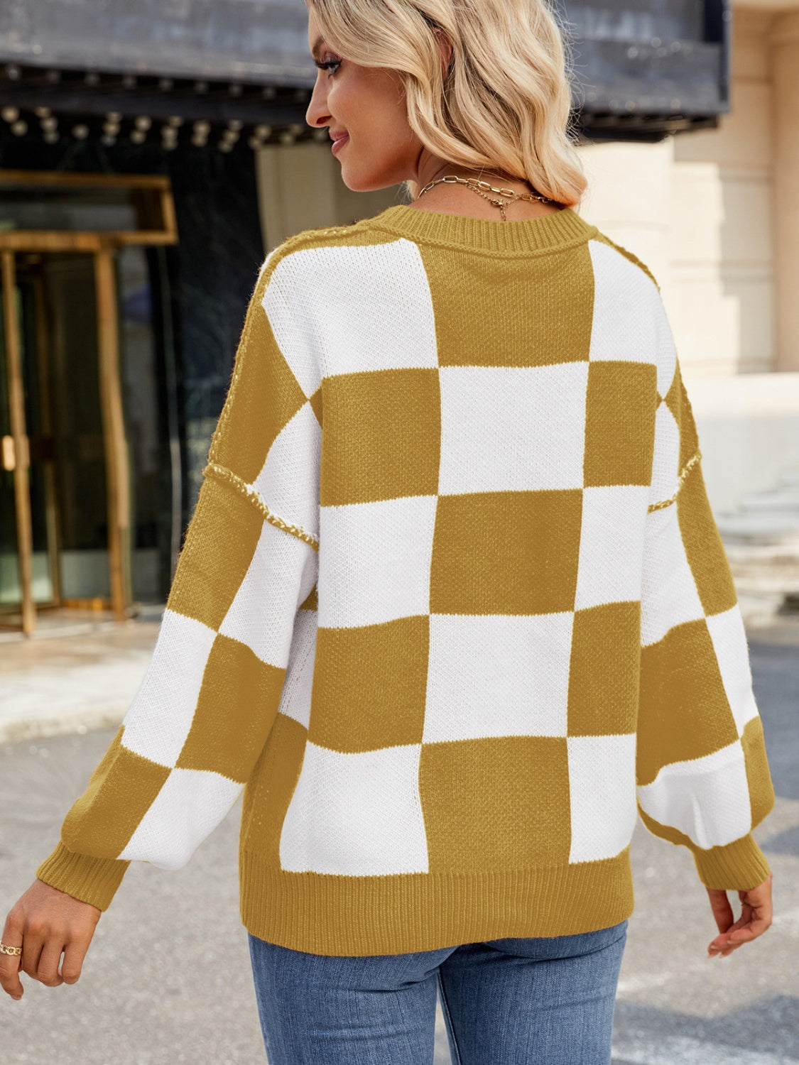  Checkered Round Neck Long Sleeve Sweater