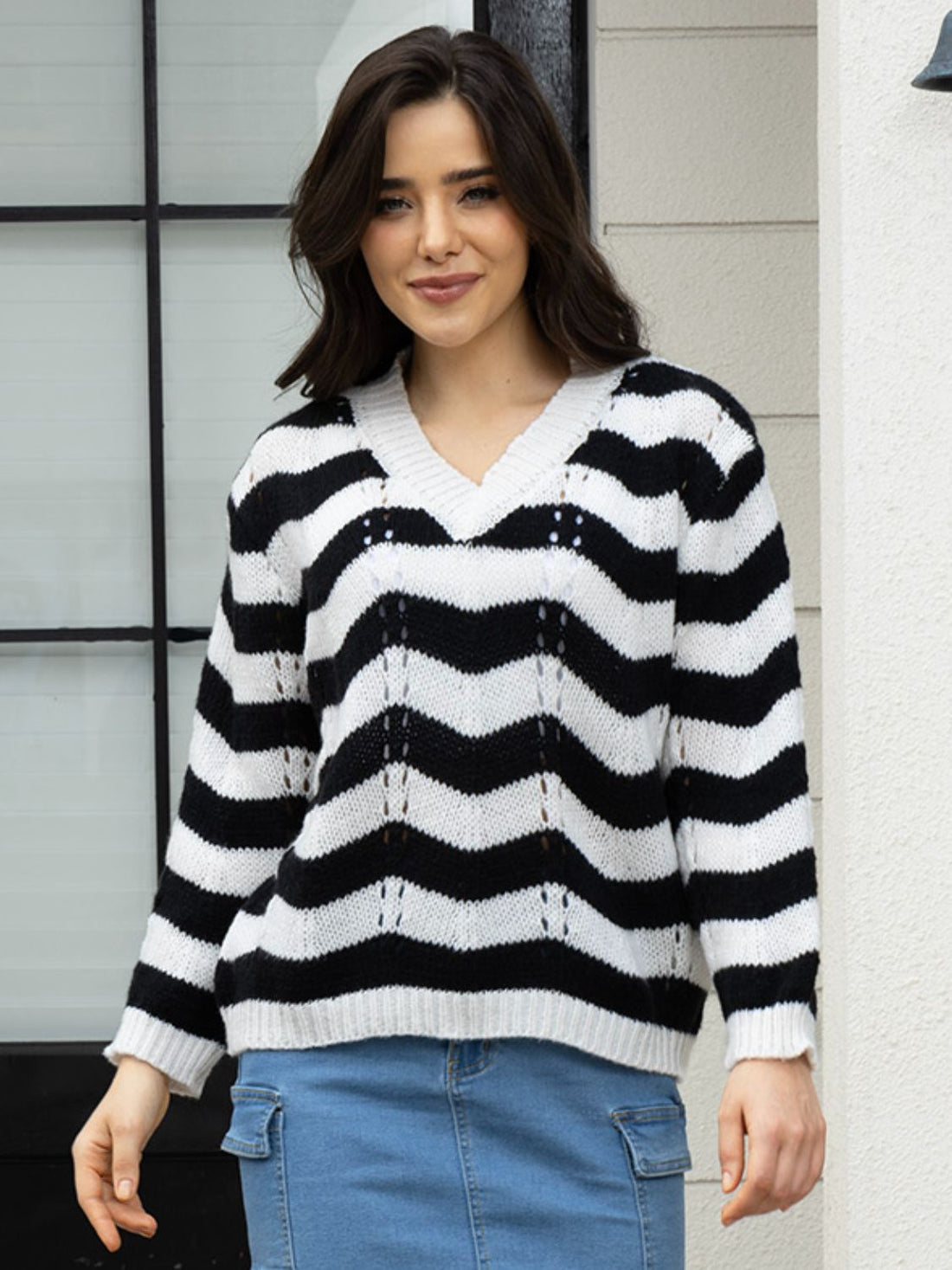 Aura Stylo - Openwork Striped V-Neck Sweater