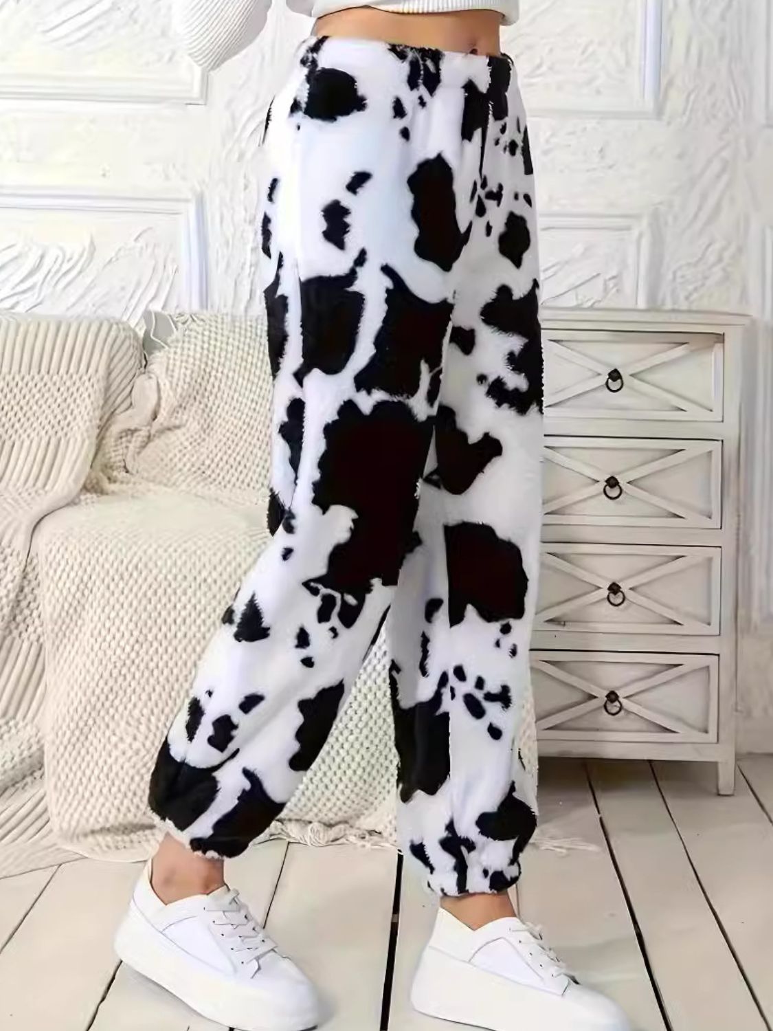 Aura Stylo - Fuzzy Cow Print Elastic Waist Pants