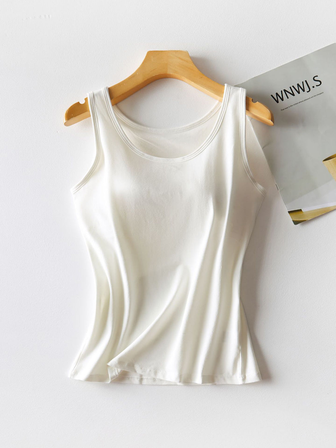 Trendy Round Neck Tank with Bra