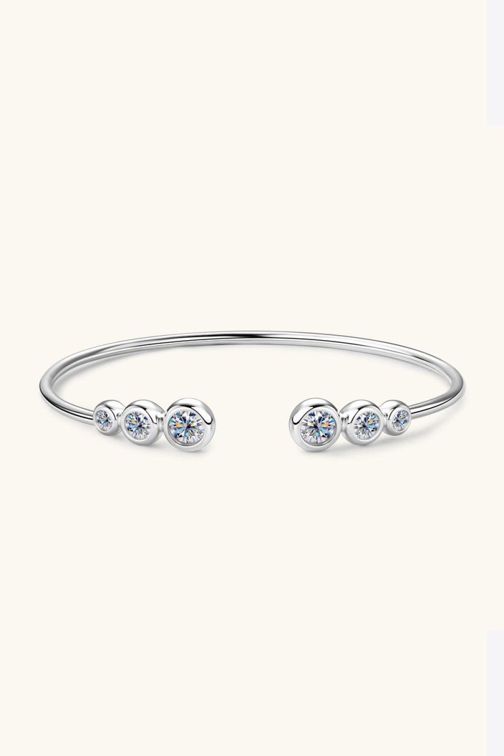 Aura Stylo - 1.8 Carat Moissanite 925 Sterling Silver Bracelet