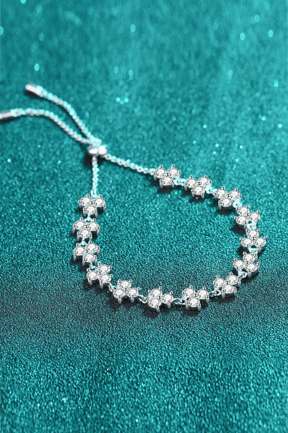 Aura Stylo - Adjustable Moissanite Bracelet