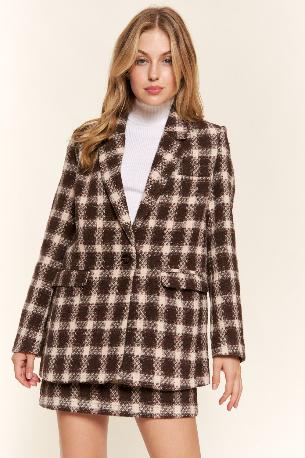 Aura Stylo - And The Why Full Size Plaid Brushed One Button Blazer