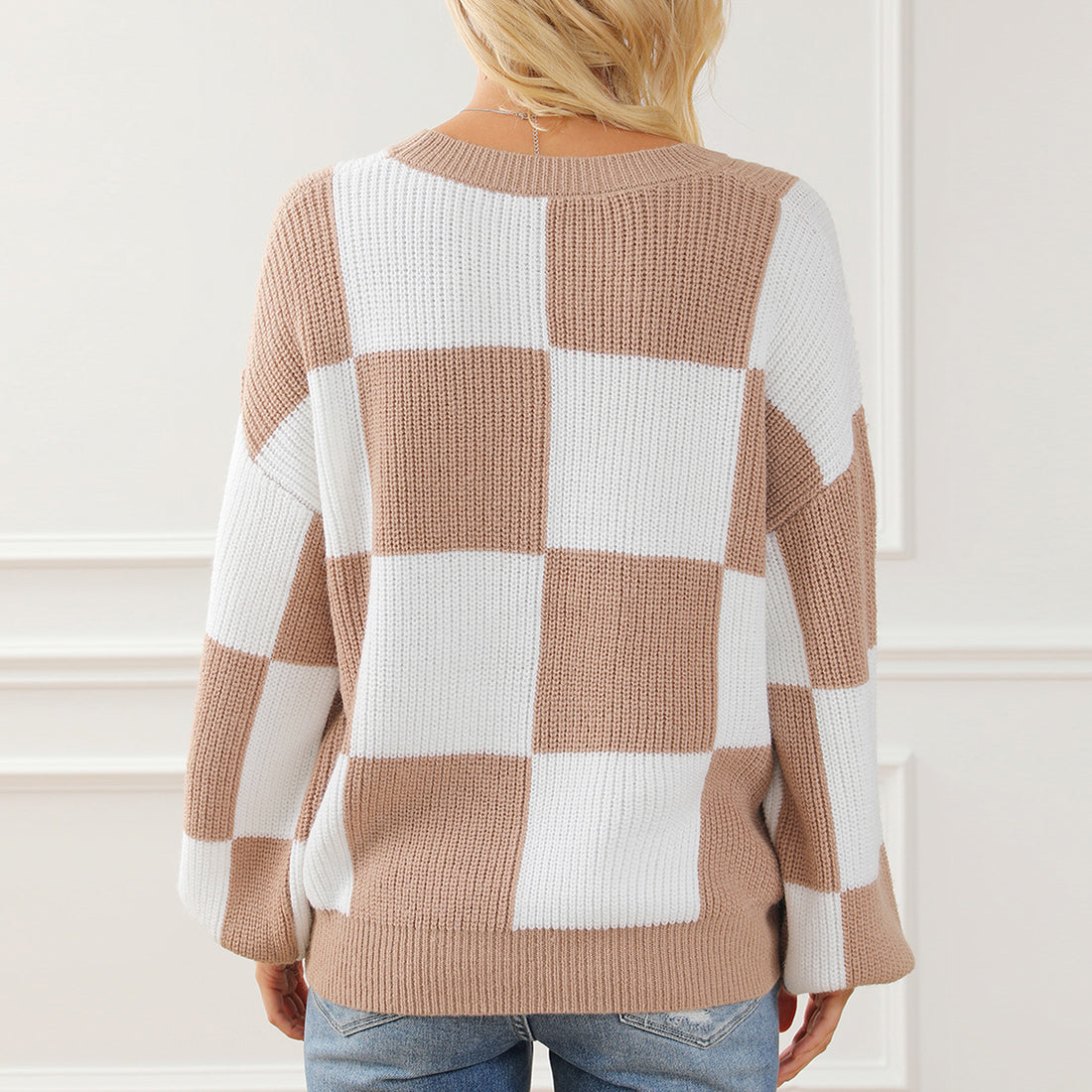 Aura Stylo - Checkered Round Neck Drop Shoulder Long Sleeve Sweater