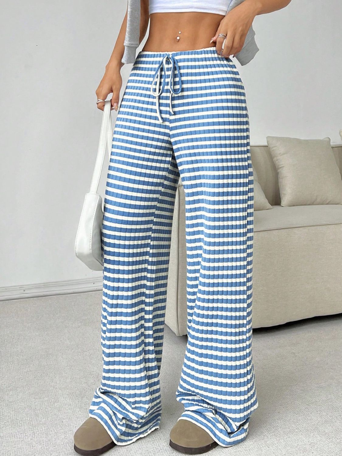 Aura Stylo - Tied Striped Wide Leg Pants