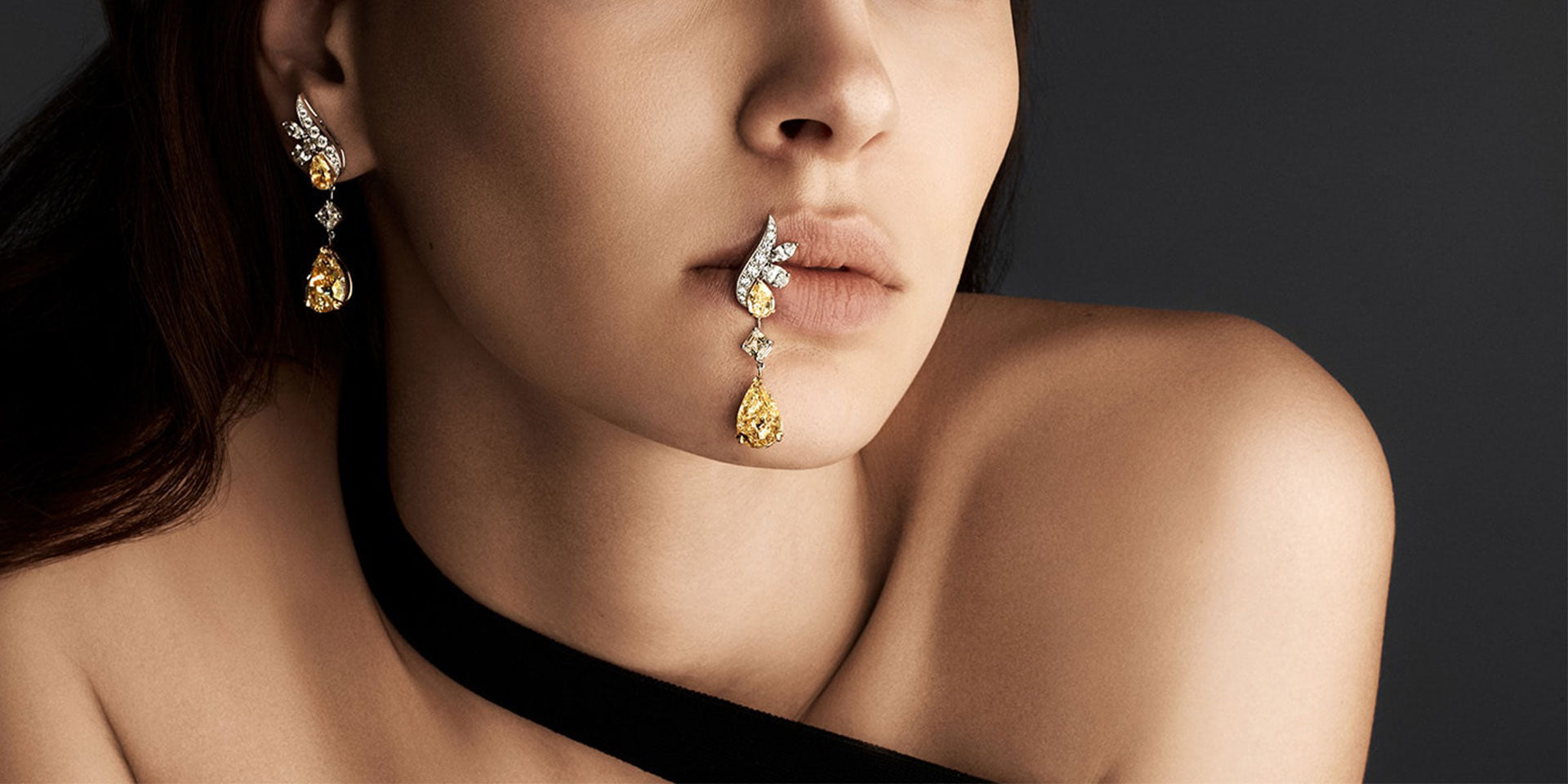 Explore luxurious women's jewelry at Aura Stylo, featuring elegant designs for every occasion